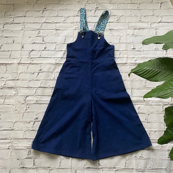 Vintage 1970s Blue Corduroy Gaucho Pants/Culotte Overalls With Floral Bib - Picture 8 of 8